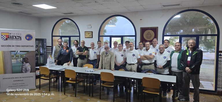 Clausurado en Sevilla el concurso de tiro 9mm de la Asociación de Reservistas con apoyo de la Hermandad Nacional Monárquica