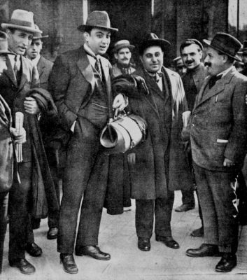 Lee más sobre el artículo Cuando Barcelona era Chicago (1917-1923)