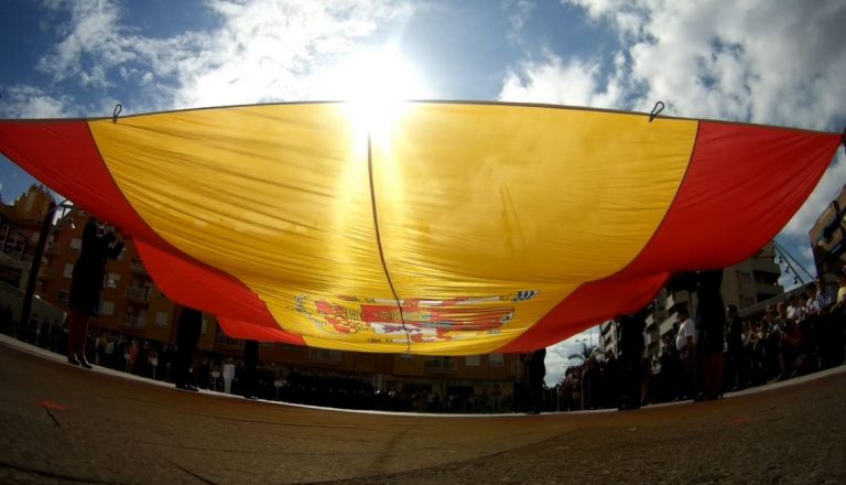 Honor y gloria a los que dieron su vida por España