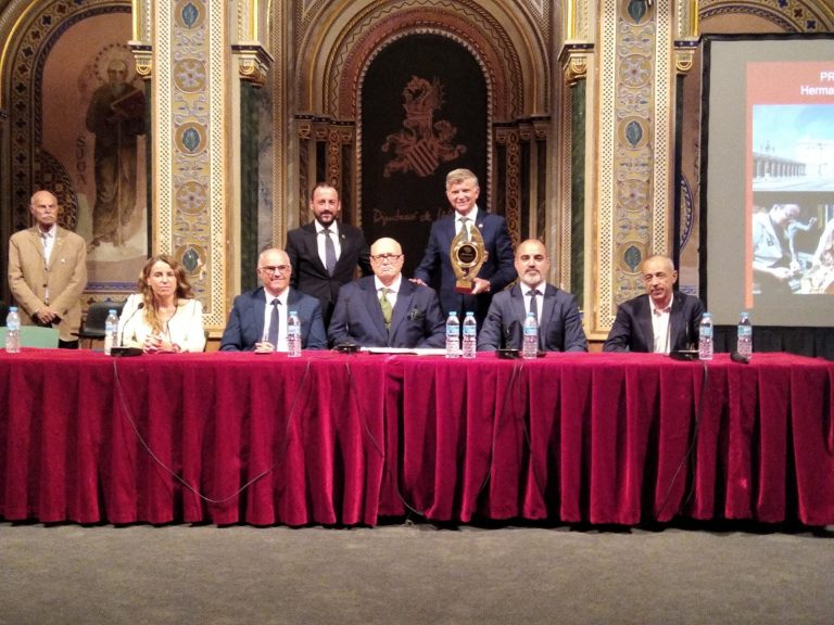 Reconocimiento de la Asociación Archival a la HNME