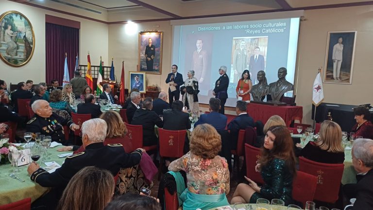 La delegación de Andalucía de la HNME celebró este 30 de Noviembre una gala más en Honor a su patrona, la Inmaculada Concepción de María en el Real Círculo de Labradores de Sevilla