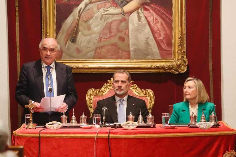 «Monarquía en Democracia. El Reino Unido durante el reinado de Isabel II (1925-2022)»