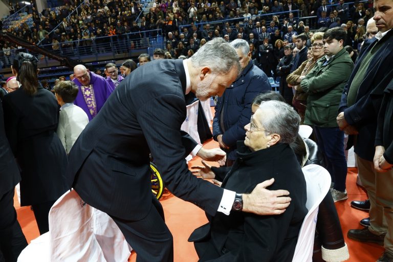 Sus Majestades los Reyes han asistido a la misa funeral en memoria de las 45 personas fallecidas en el accidente ferroviario de Adamuz (Córdoba)