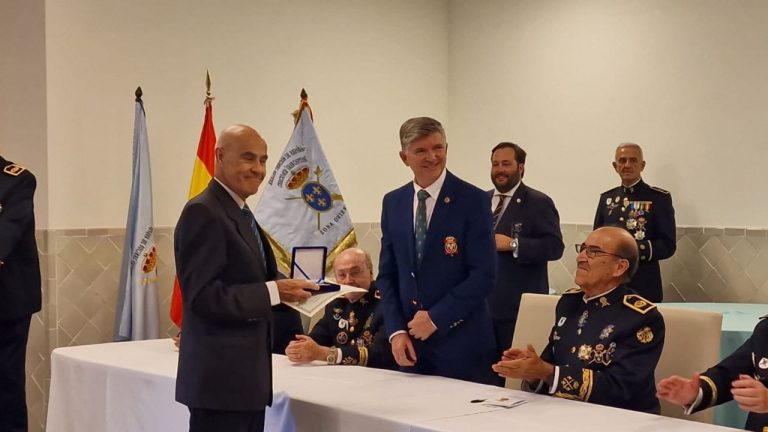 El pasado día 15 de Octubre la junta nacional de la Hermandad asistió al acto Nacional que los Reales Tercios de España celebraron en Málaga