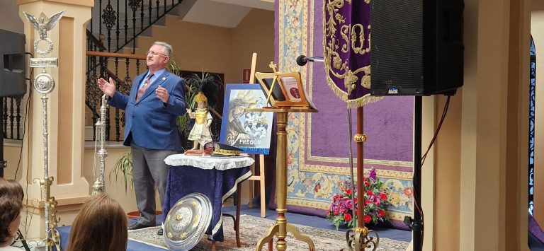 EL SECRETARIO DE RELACIONES INSTITUCIONALES DE LA HNME PRONUNCIA EL PREGÓN DE LOS ARMAOS DE CASTILLEJA DE LA CUESTA