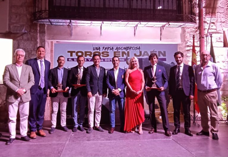 La Delegación de Jaén acude al acto de presentación de la Feria taurina de San Lucas 2024