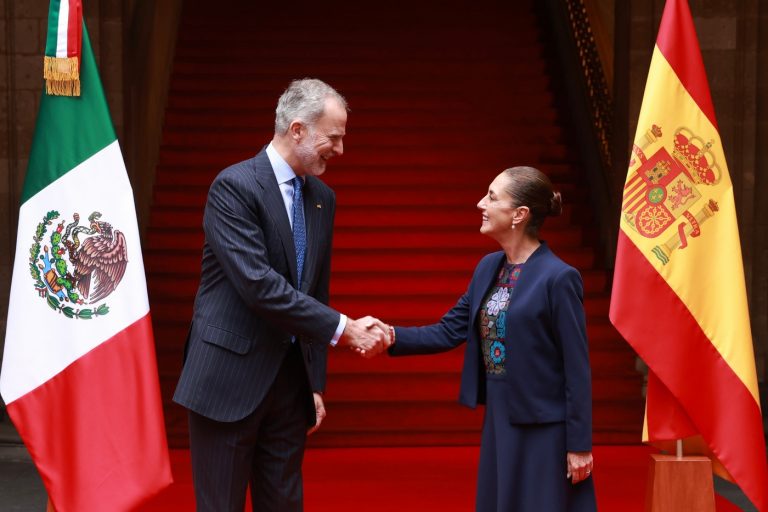 Su Majestad el Rey ha mantenido esta tarde una reunión con la presidenta de los Estados Unidos Mexicanos